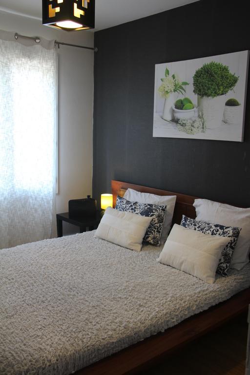 Appartement Proche Hippodrome Caen Szoba fotó